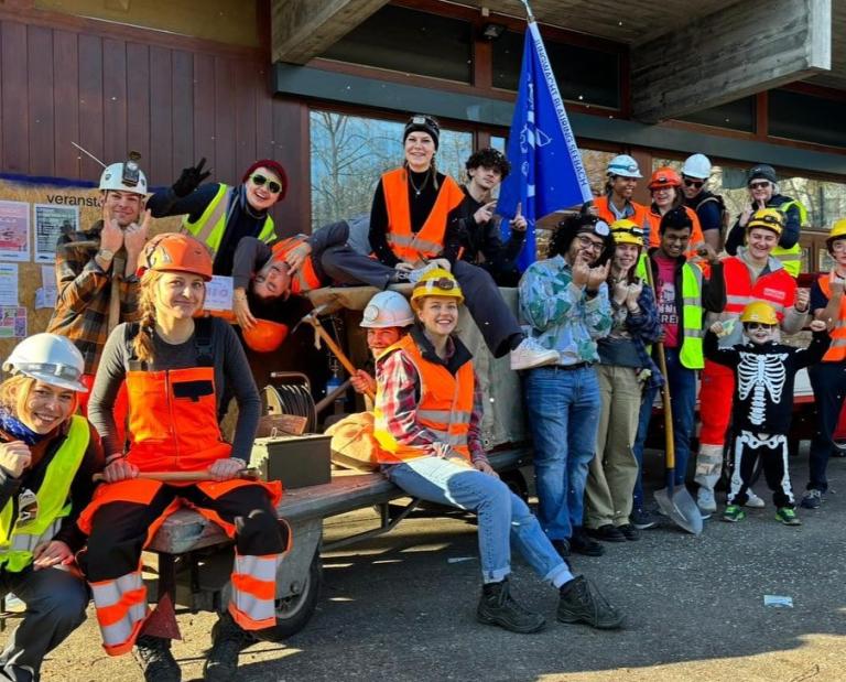 Seebacher Kinderfasnacht von Jungwacht und Blauring
