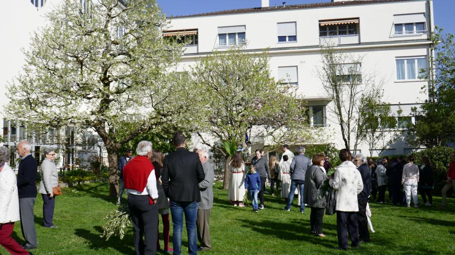 Pfarrhaus vom Pfarrgarten her gesehen